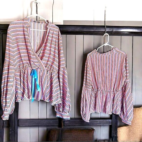 SHEIN l Long Sleeve Pinstriped Blouse l Plunging Neckline l 3X l EUC - Picture 3 of 11